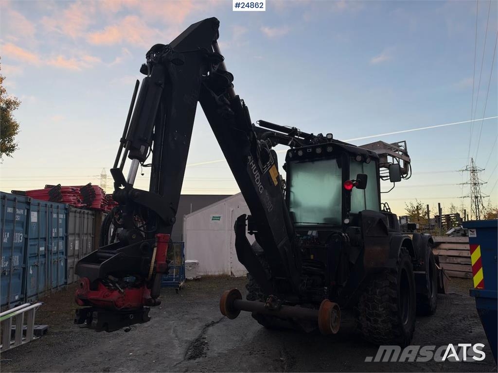 Huddig 1260B Backhoe loader with rail wheels – 3 buckets, لوادر ذات جرافات عكسية