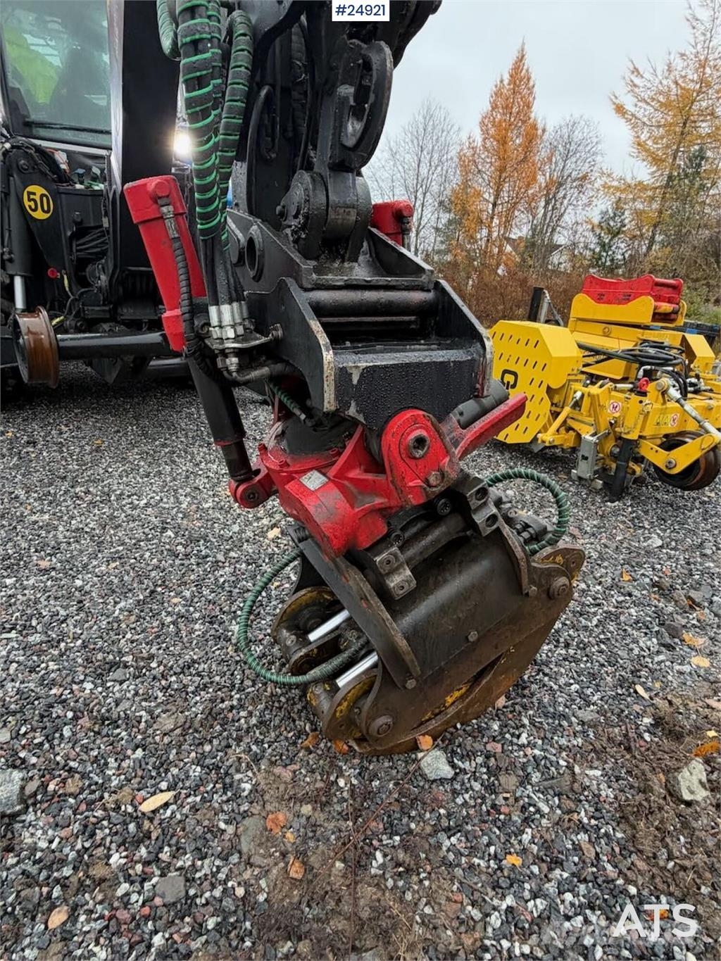Huddig 1260B Tractor – 3 buckets, grapple, pallet forks,  Traktörler