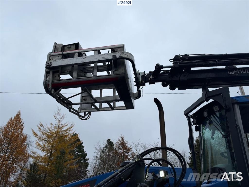 Huddig 1260B Tractor – 3 buckets, grapple, pallet forks,  Traktörler