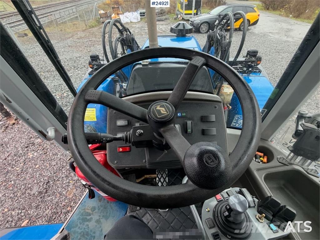Huddig 1260B Tractor – 3 buckets, grapple, pallet forks,  Traktörler