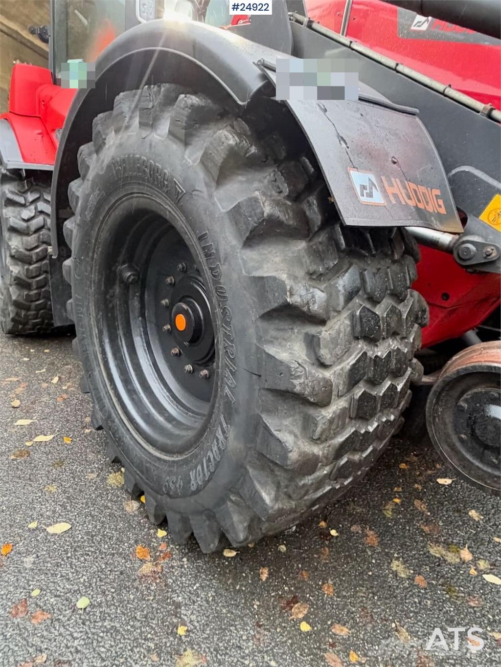 Huddig 1260B Tractor – Front bucket, grading bucket and p Traktori