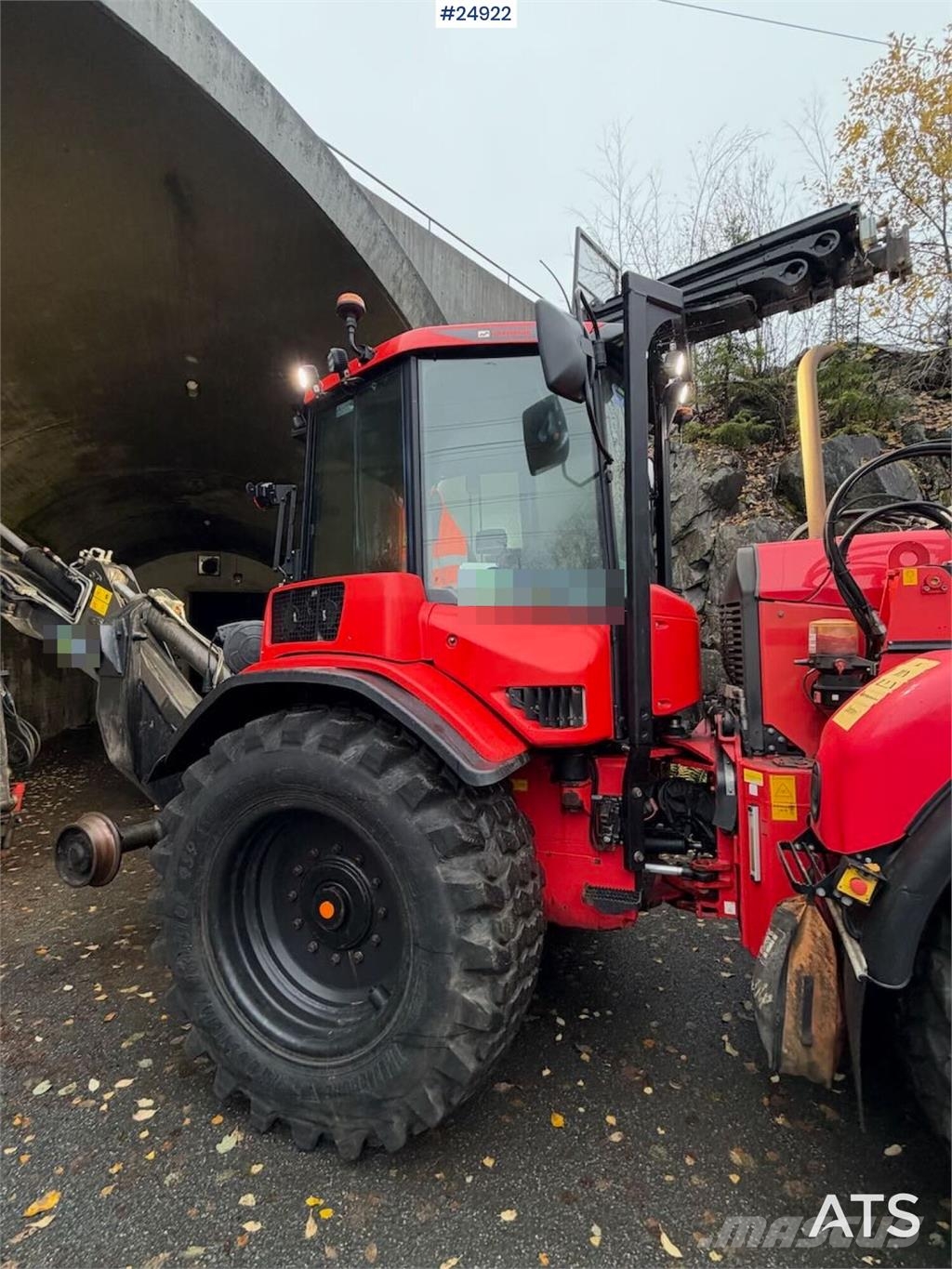 Huddig 1260B Tractor – Front bucket, grading bucket and p Traktori