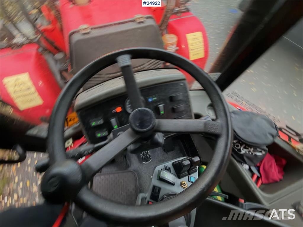 Huddig 1260B Tractor – Front bucket, grading bucket and p Traktori