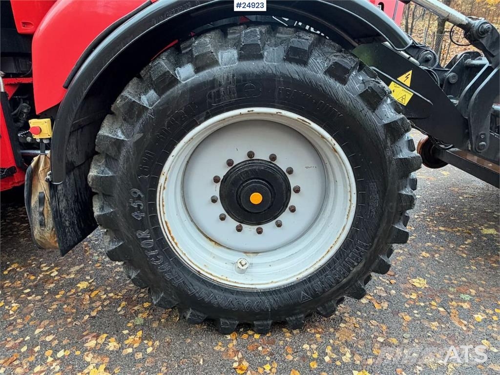 Huddig 1260B Tractor – Front bucket, grading bucket, tilt Traktori