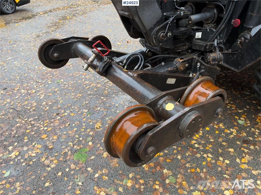 Huddig 1260B Tractor – Front bucket, grading bucket, tilt Traktori