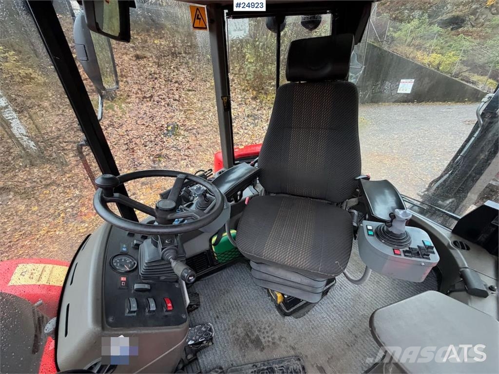 Huddig 1260B Tractor – Front bucket, grading bucket, tilt Traktori