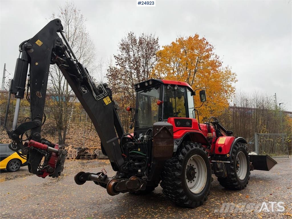 Huddig 1260B Tractor – Front bucket, grading bucket, tilt Traktori