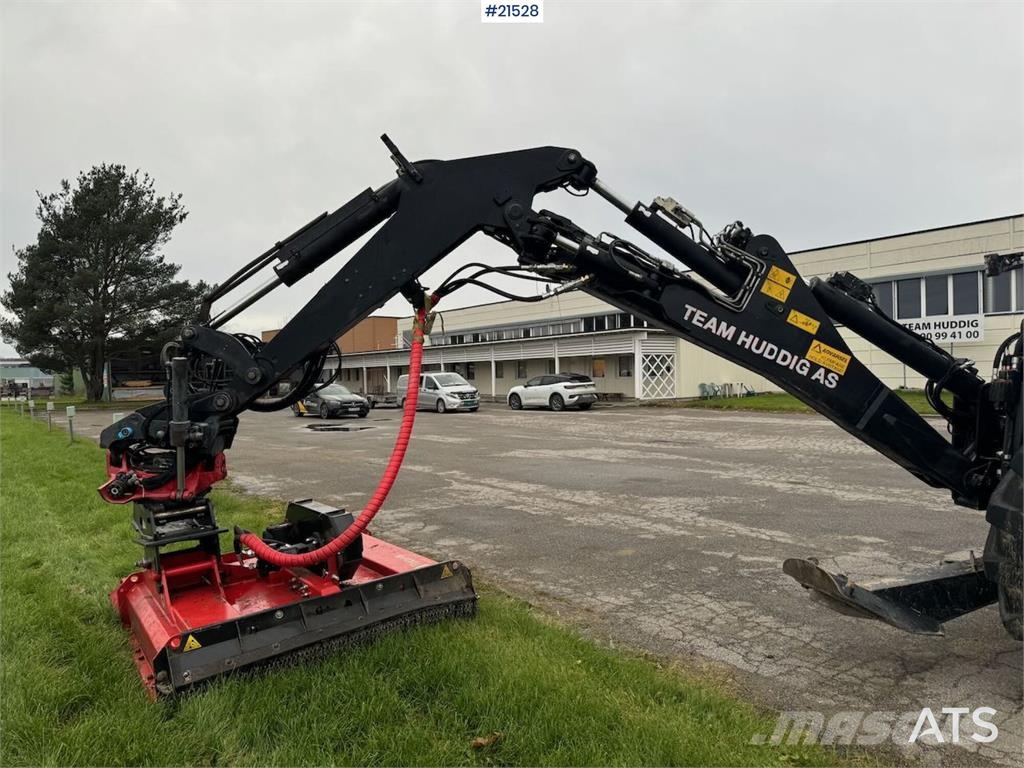 Huddig 1260C Backhoe w/ Palfinger crane, Lift, rototilt a Graafarmen