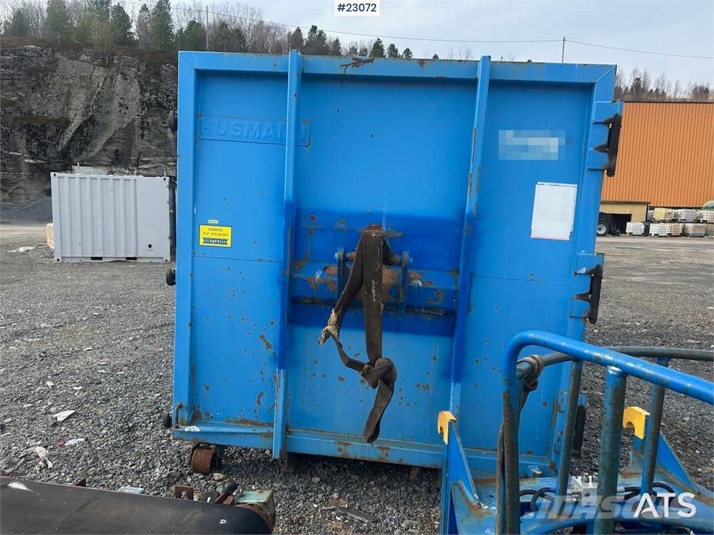 Husmann SPB 18 SW-E cardboard press. REP.OBJECT معدات الحِراجة - غير ذلك