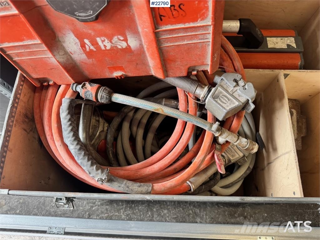 Husqvarna WS 482 HF Wall Saw with Remote Control Costruzioni - Altro