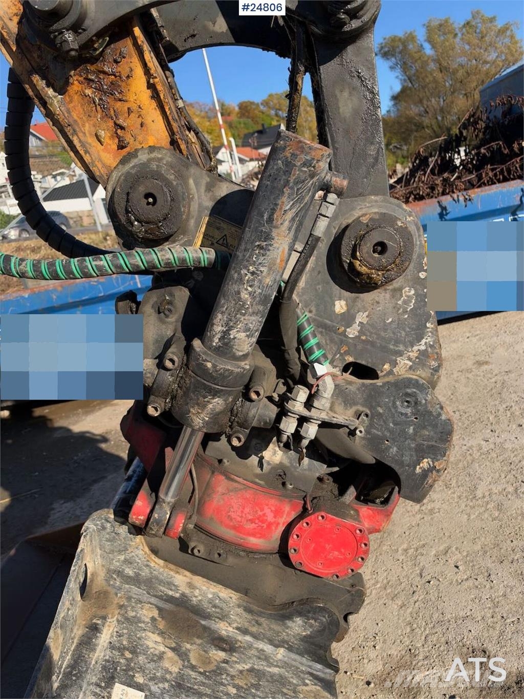 Hyundai Robex 140W-9A Wheeled excavator – tiltrotator and Hjulgravere