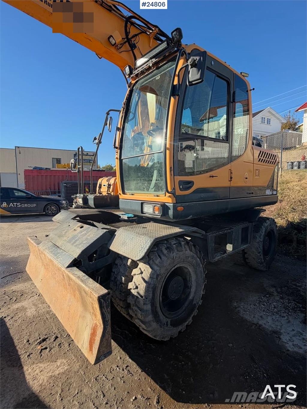 Hyundai Robex 140W-9A Wheeled excavator – tiltrotator and Hjulgravere