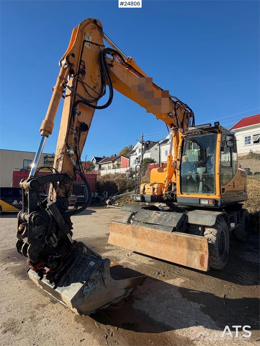 Hyundai Robex 140W-9A Wheeled excavator – tiltrotator and Hjulgravere