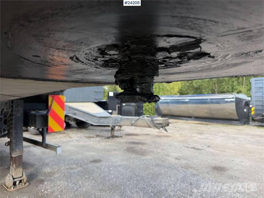 Istrail 3 axle machine trailer w/ extension, widening and  Zemie treileri