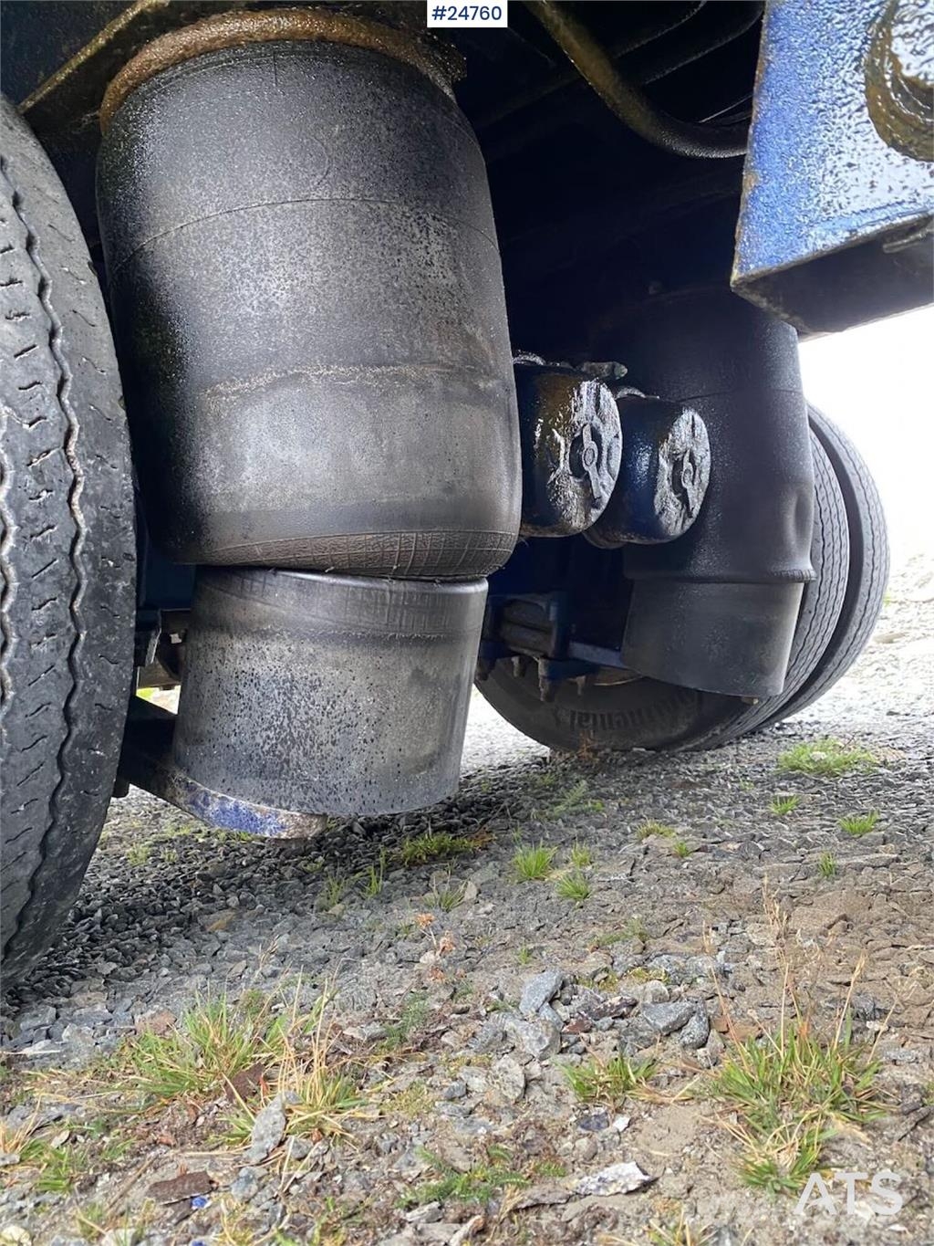 Istrail 3 axle machine trailer Низкорамные прицепы
