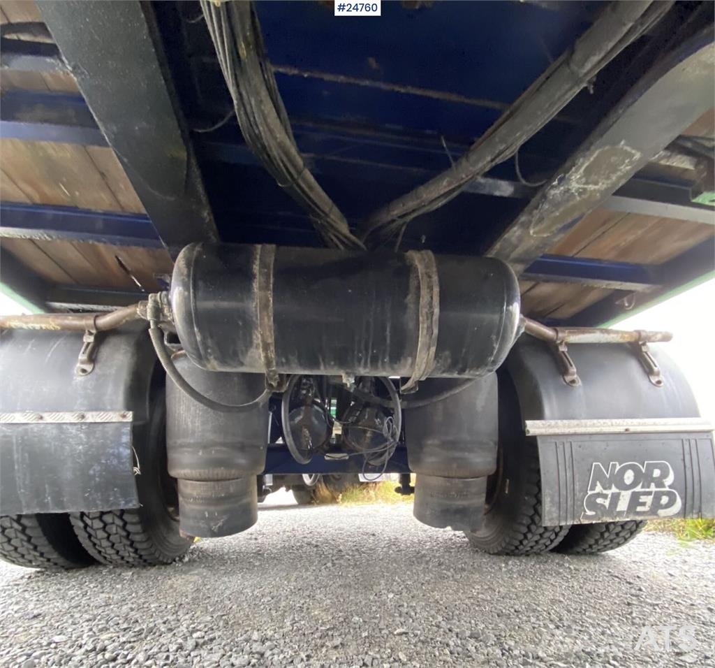 Istrail 3 axle machine trailer Низкорамные прицепы