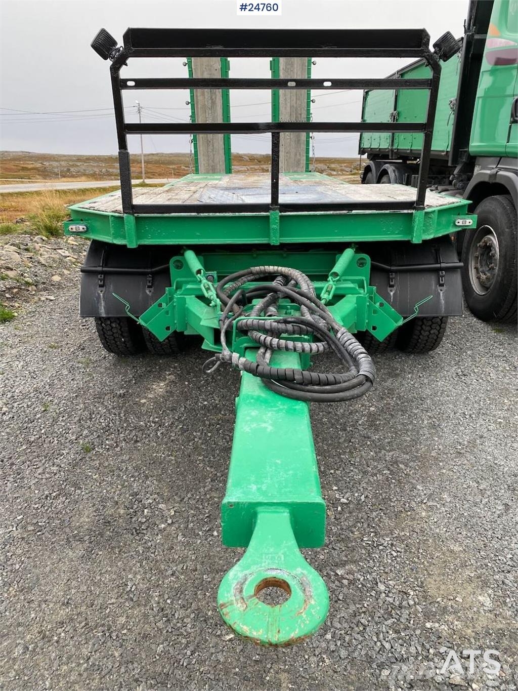 Istrail 3 axle machine trailer Низкорамные прицепы