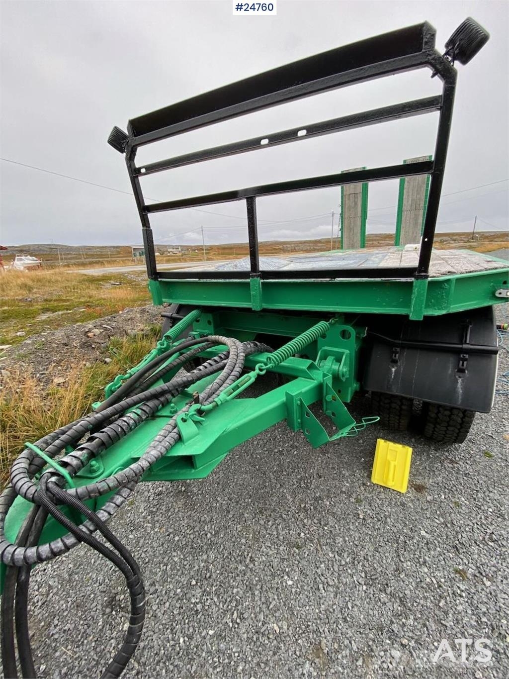 Istrail 3 axle machine trailer Низкорамные прицепы