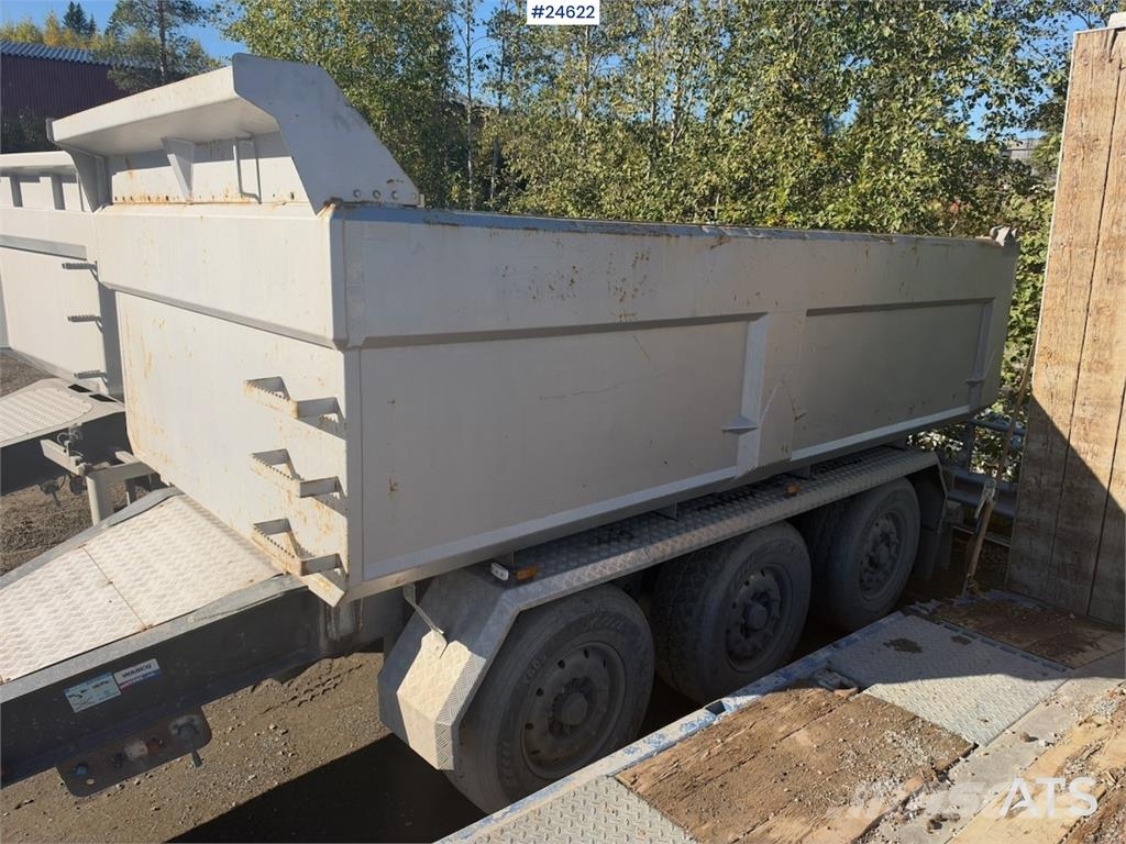 Istrail Triple-Axle Trailer Egyéb pótkocsik
