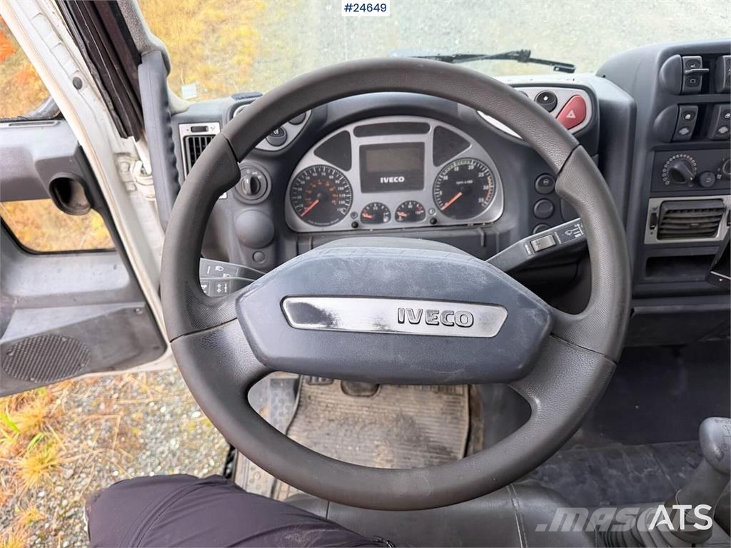 Iveco 100E21 flatbed truck with rear-mounted crane. Repa Flatbed/Dropside trucks
