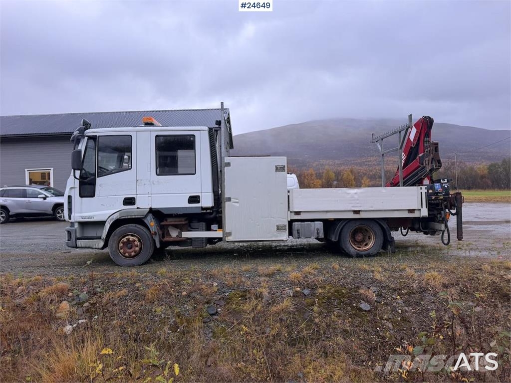 Iveco 100E21 flatbed truck with rear-mounted crane. Repa Flatbed/Dropside trucks