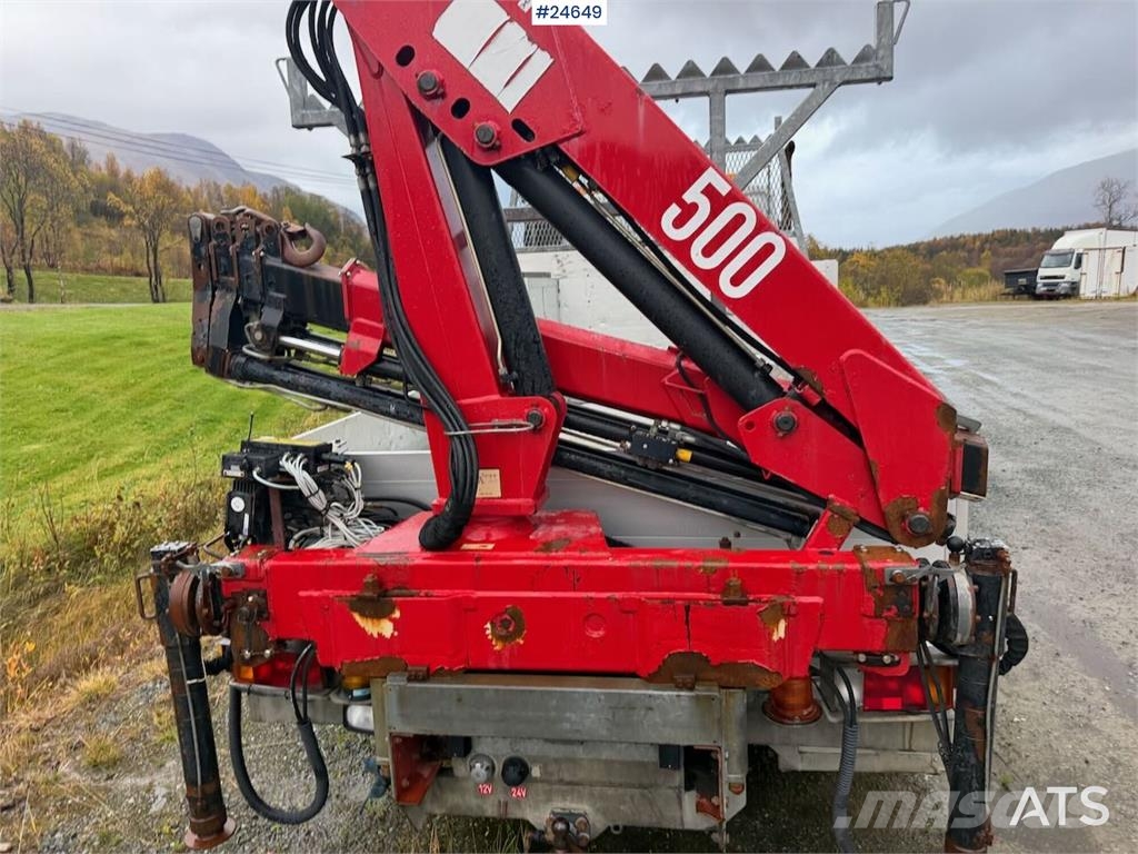 Iveco 100E21 flatbed truck with rear-mounted crane. Repa Flatbed/Dropside trucks