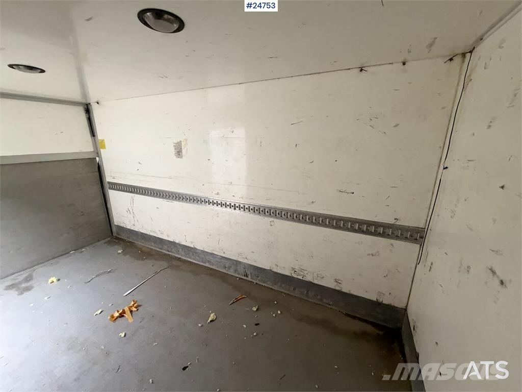Iveco 35S14 4x2 Box truck - Side door and Zepro tail lif Skapbiler