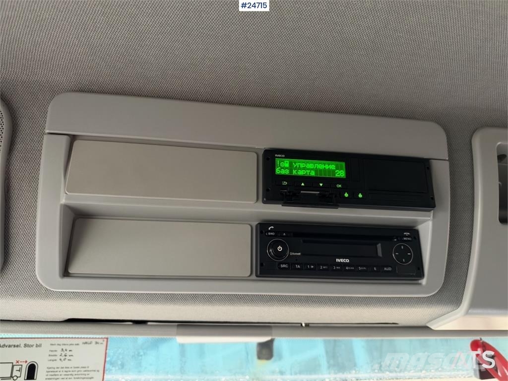 Iveco 75E-210 4x2 Box Truck with Tail Lift – 136,000 km! Caminhões baú
