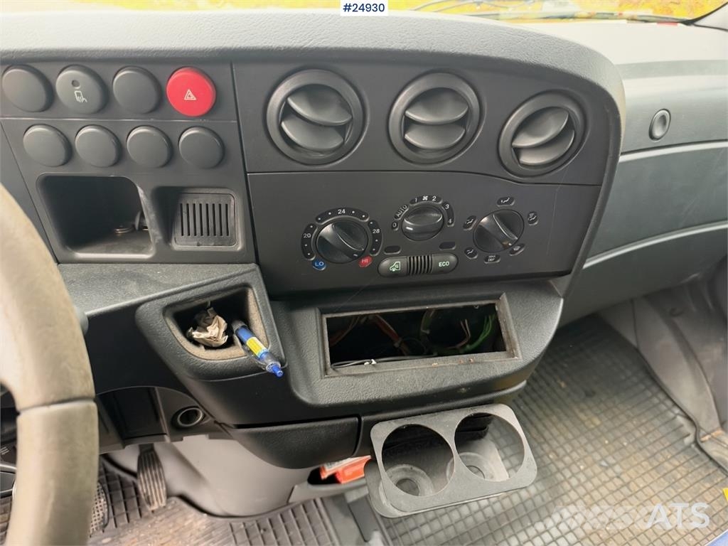 Iveco Daily 50C17 Van with tail lift Varevogne