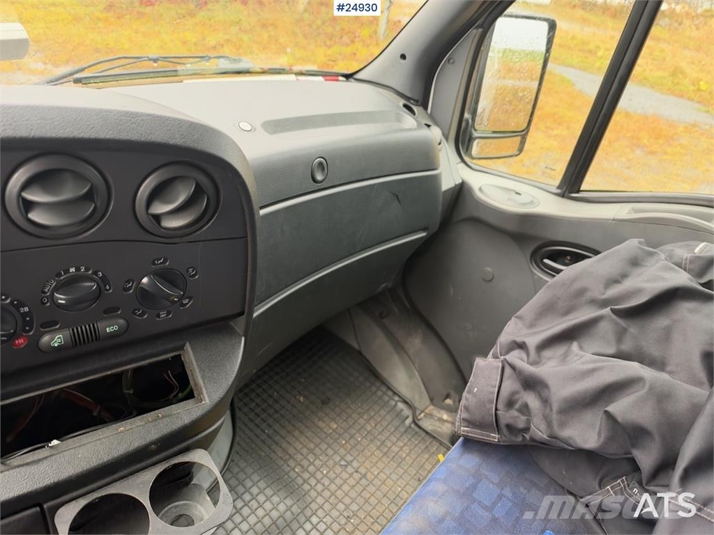 Iveco Daily 50C17 Van with tail lift Varevogne