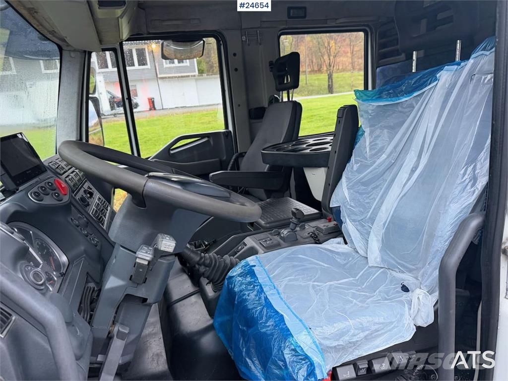 Iveco eurocargo 100E21 Flatbed/Dropside trucks