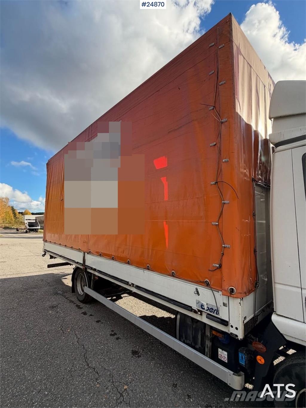 Iveco Eurocargo 4x2 Curtain-sided truck Kapellbil
