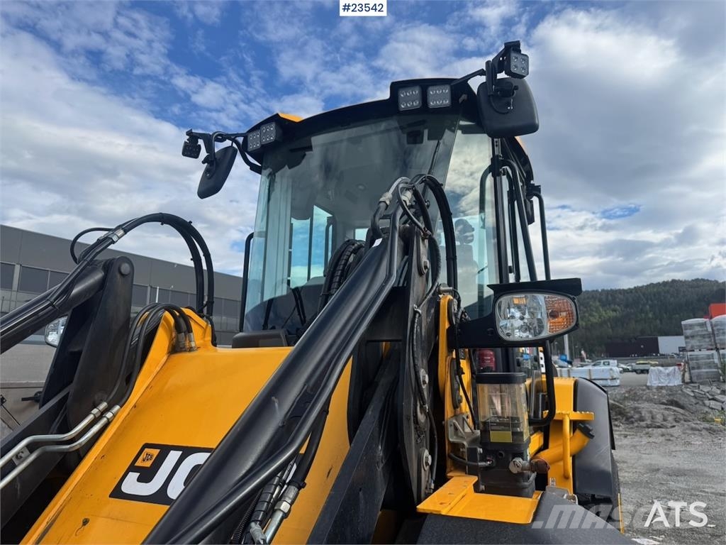 JCB 413S Cargadoras sobre ruedas