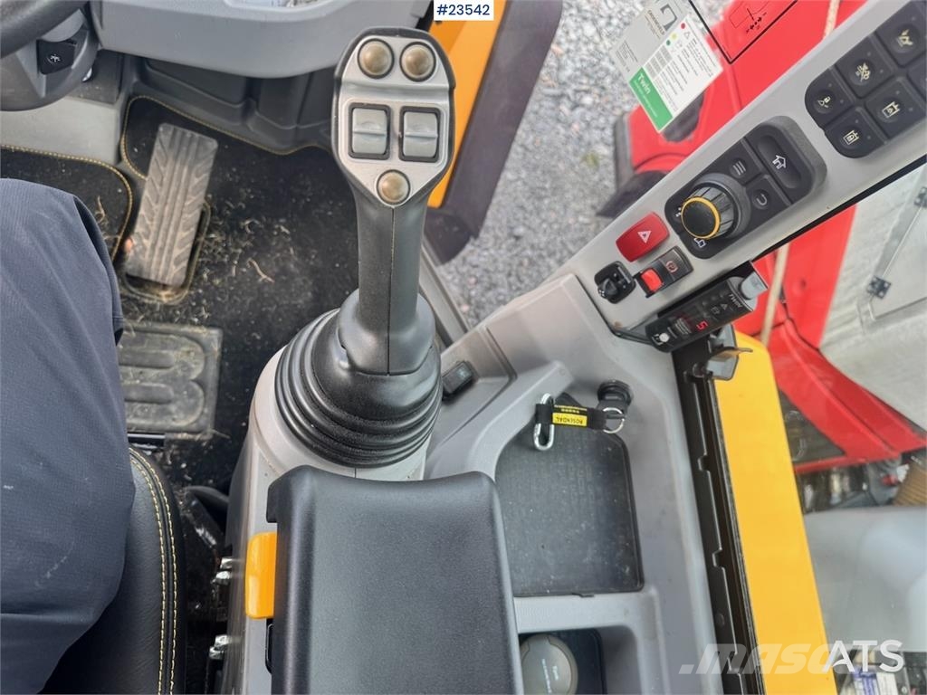 JCB 413S Cargadoras sobre ruedas