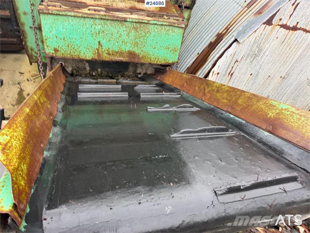 JENZ AZ 60 Буровые вышки