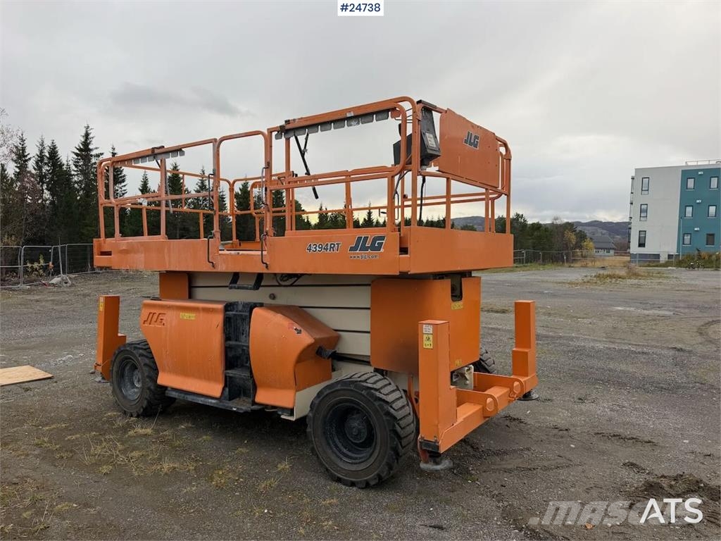 JLG 439RT scissor lift – 16 meters. WATCH VIDEO Škarjaste dvižne ploščadi