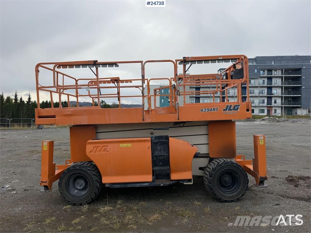 JLG 439RT scissor lift – 16 meters. WATCH VIDEO Škarjaste dvižne ploščadi