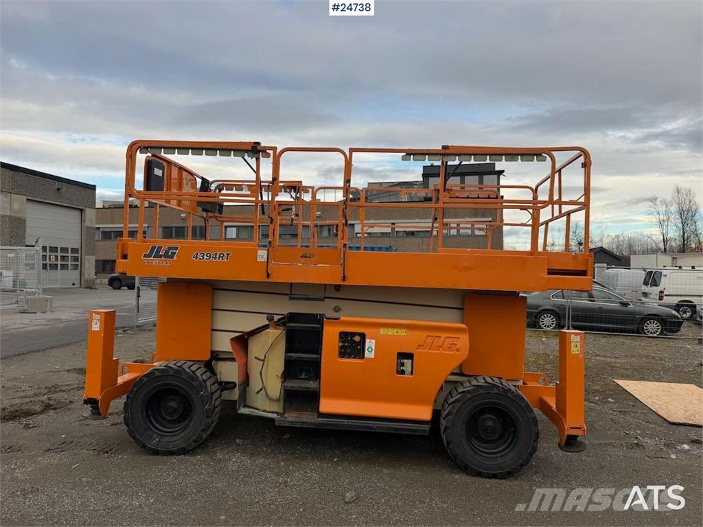JLG 439RT scissor lift – 16 meters. WATCH VIDEO Škarjaste dvižne ploščadi