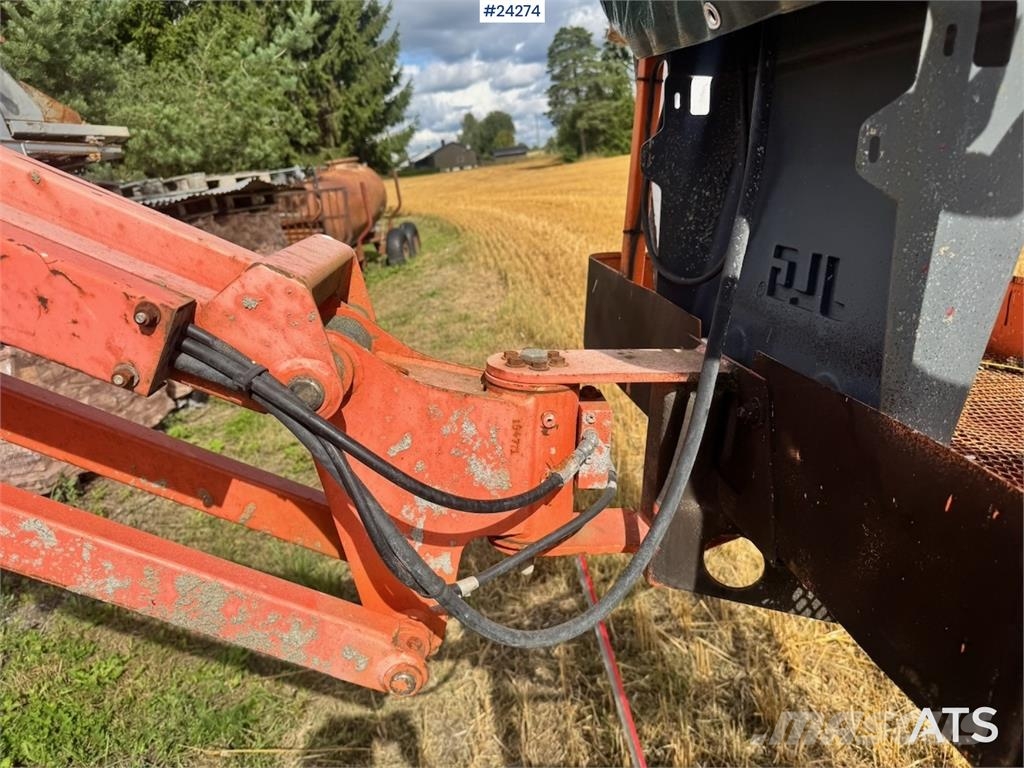 JLG E45AJ Articulating Boom Lift – Repair Object WATCH ブームリフト 屈伸型
