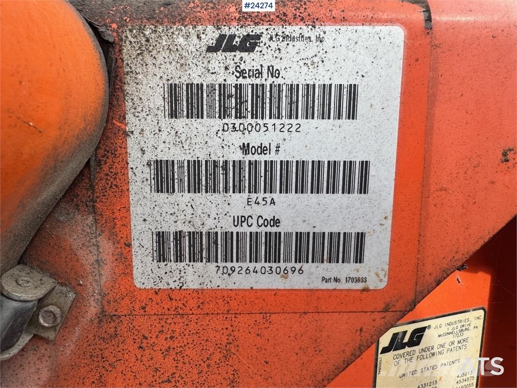 JLG E45AJ Articulating Boom Lift – Repair Object WATCH ブームリフト 屈伸型