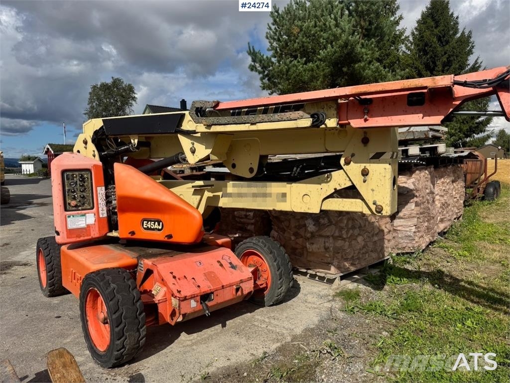 JLG E45AJ Articulating Boom Lift – Repair Object WATCH ブームリフト 屈伸型