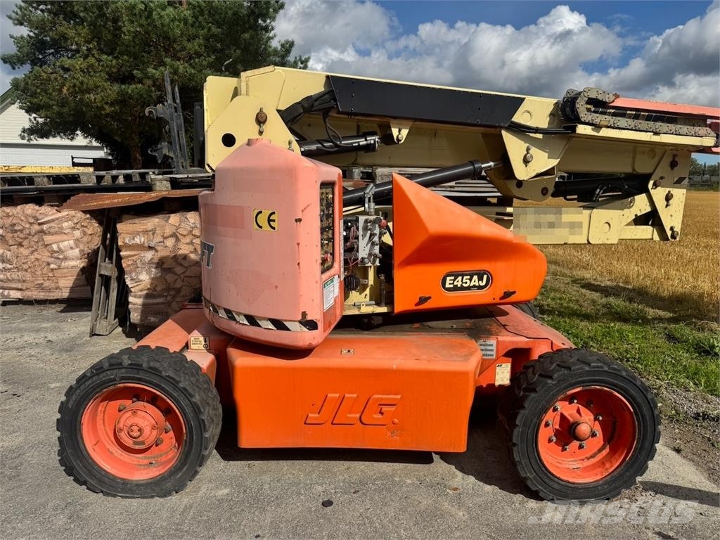 JLG E45AJ Articulating Boom Lift – Repair Object WATCH ブームリフト 屈伸型