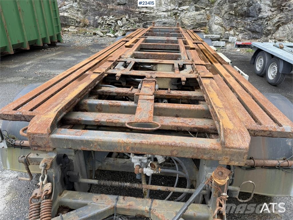 Kaupe 3 akslet hook trailer with tipper for sale as a re مقطورات لوادر
