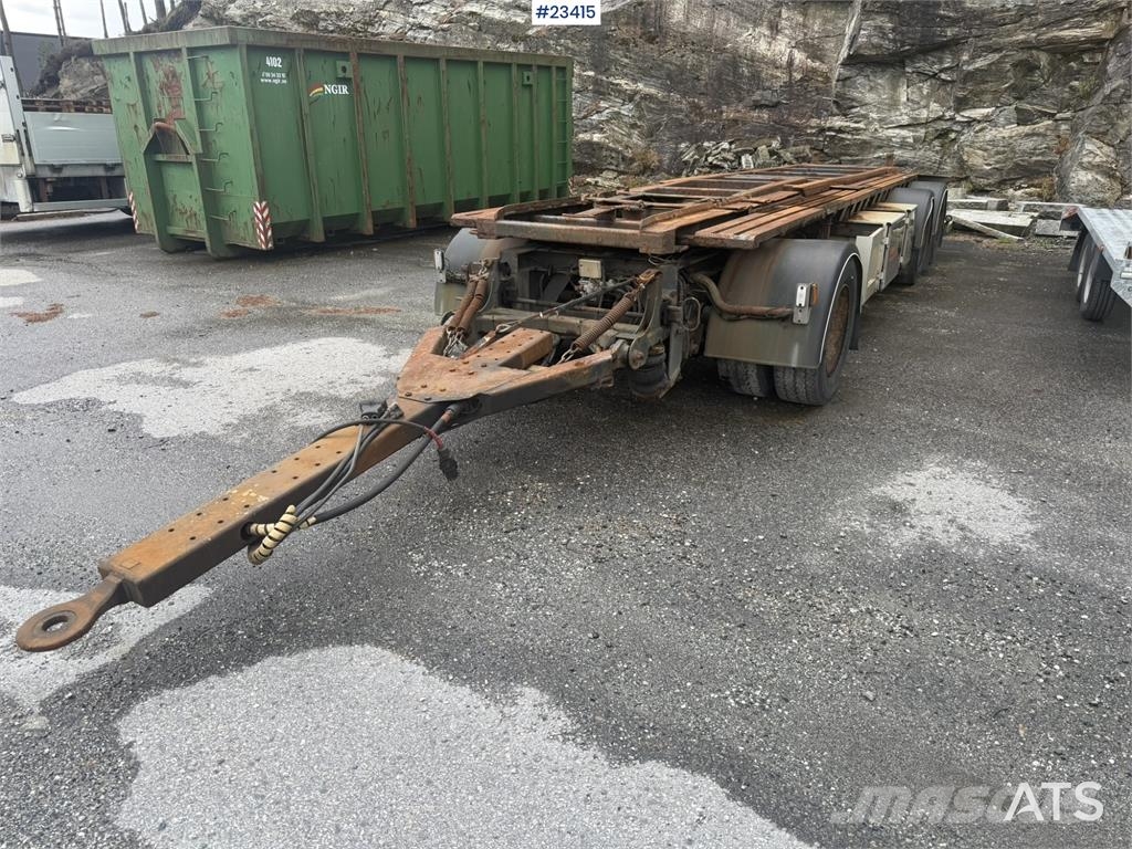 Kaupe 3 akslet hook trailer with tipper for sale as a re مقطورات لوادر