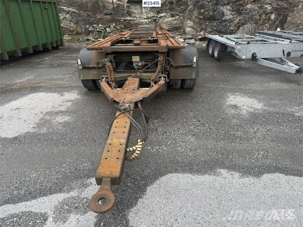 Kaupe 3 akslet hook trailer with tipper for sale as a re مقطورات لوادر