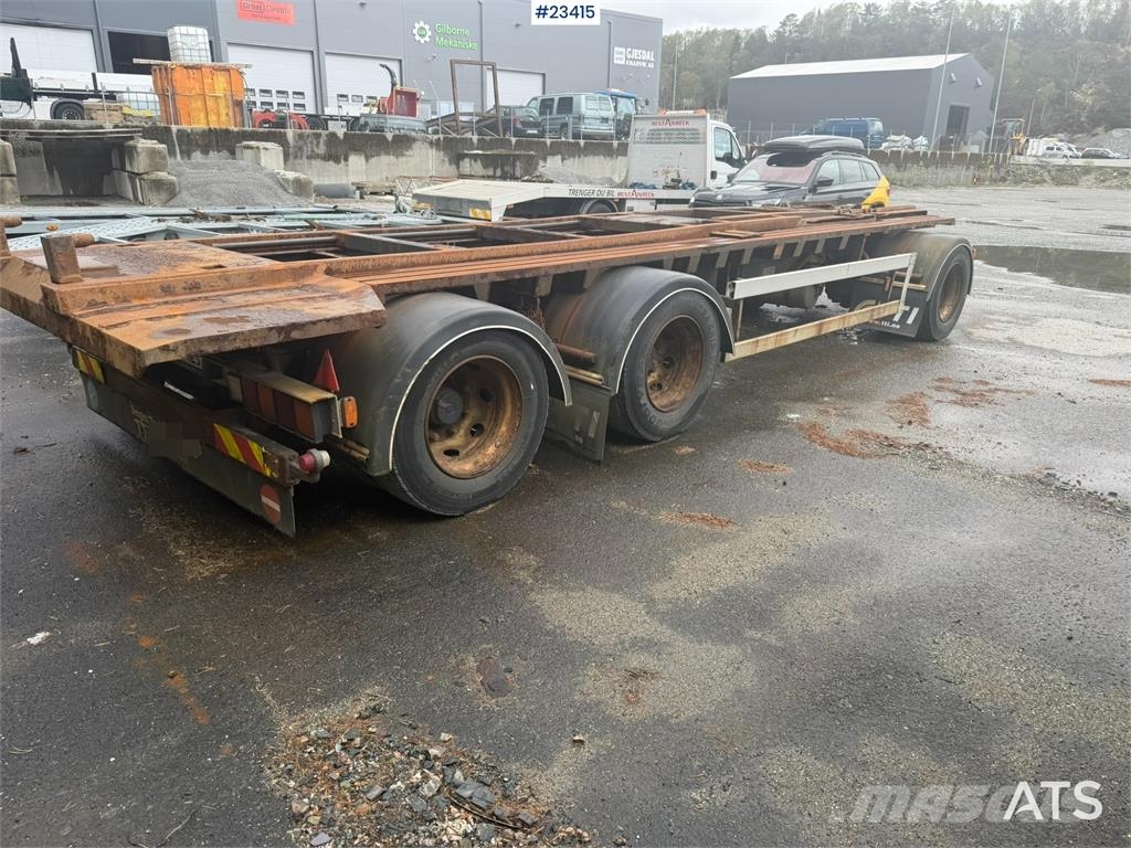 Kaupe 3 akslet hook trailer with tipper for sale as a re مقطورات لوادر