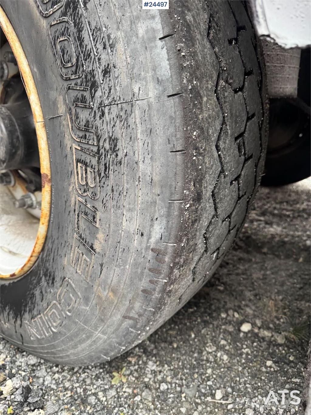 Kel-Berg Asfaltsemi Alte semi-remorci