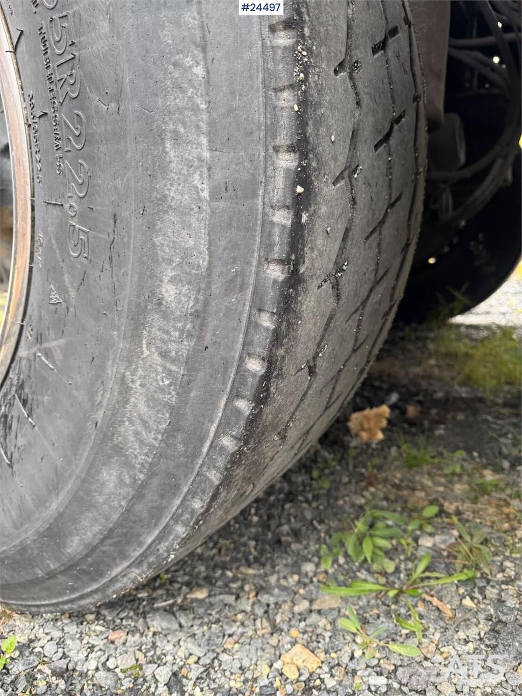 Kel-Berg Asfaltsemi Alte semi-remorci