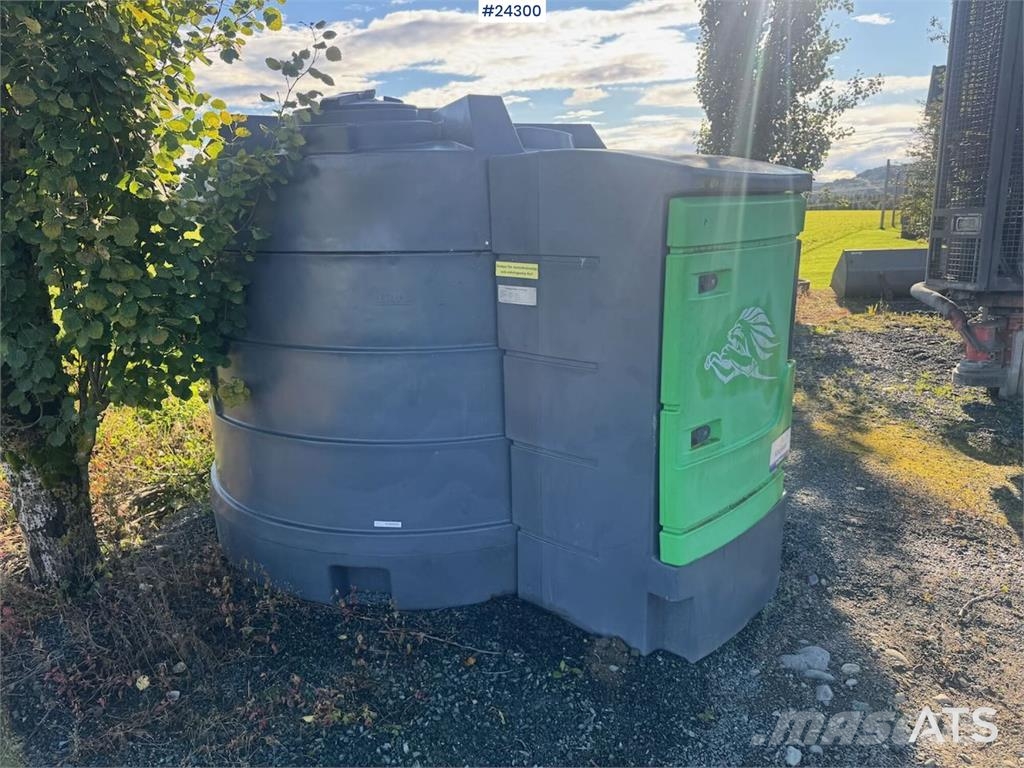 KINGSPAN tank Muut metsäkoneet