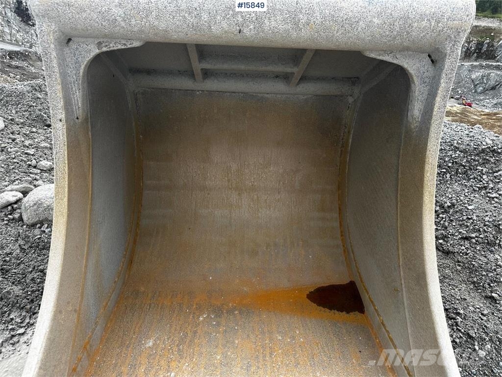 Klepp Mek Digging bucket w/ S70 attachment Lopaty